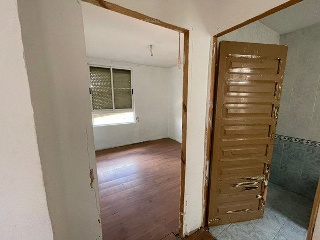 05620-0001 22