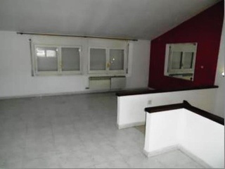 05827-0001 25