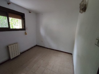 05864-0001 16