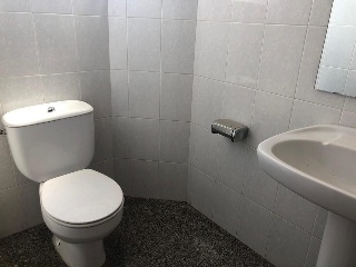 00318-0001 12