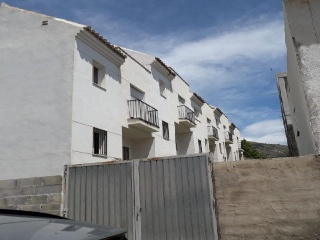 19679-0001 18