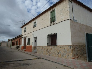 Casa adosada en C/ Orgaz (Aris), Orgaz - Toledo 2