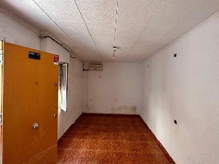 19604-0001 17