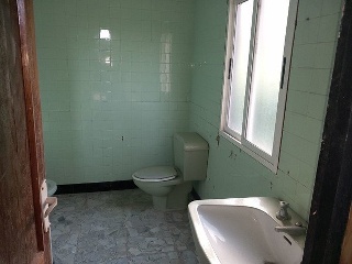 01558-0001 29