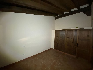 04441-0001 29