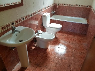 01527-0001 16