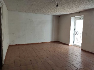 01533-0001 18