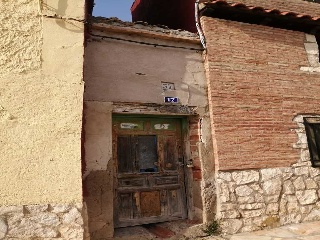 03501-0001 8