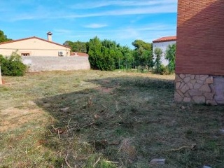 08439-0001 8