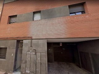 11909-0001 10