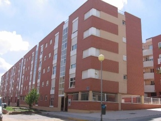 03083-0001 2