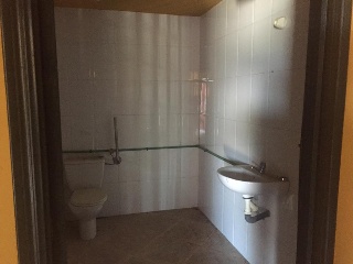 09877-0001 18