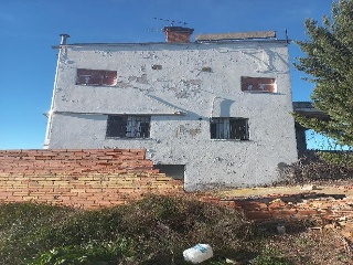 03853-0001 56