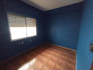 04217-0001 27