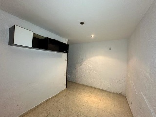 Piso en C/ Montsant - Barcelona - 35