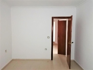 02103-0001 33