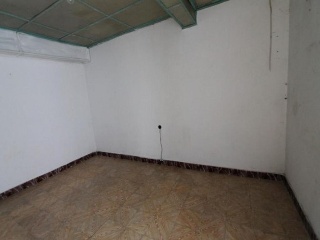 03815-0001 28