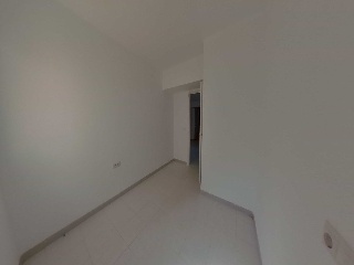 10382-0001 35