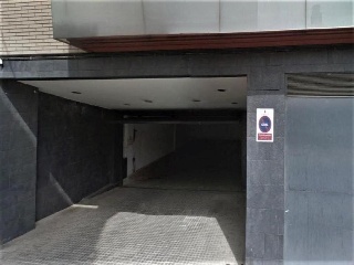 11894-0001 8