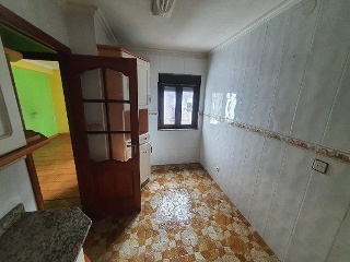 06733-0001 28