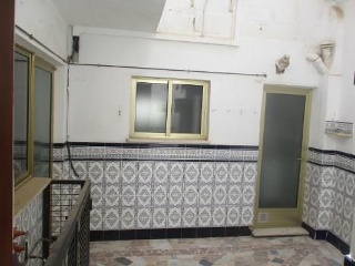 00158-0001 18