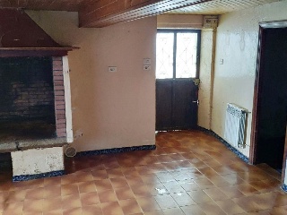 02411-0001 25