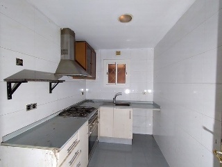Piso en C/ Conca de Tremp - Barcelona - 13