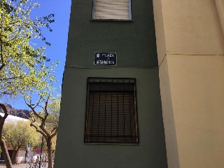 00641-0001 10