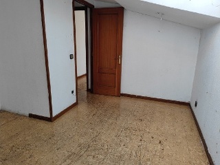 02360-0001 27