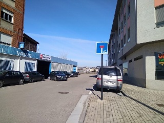 11455-0001 28