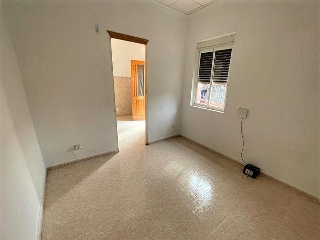 01235-0001 14