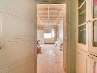 16088-0001 15