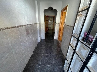 06168-0001 27
