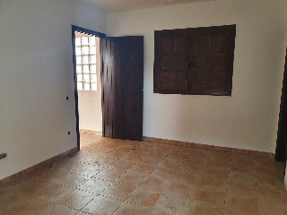 Chalet en construcción situado en C/ 12, Turís (Valencia) 18