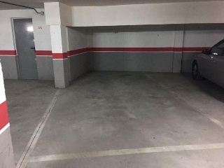 03885-0001 8