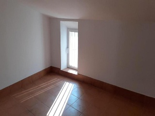 04606-0001 31