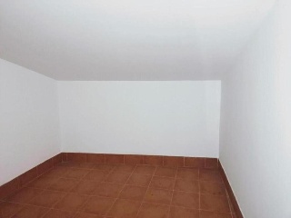 04606-0001 32