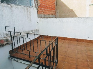 04606-0001 35