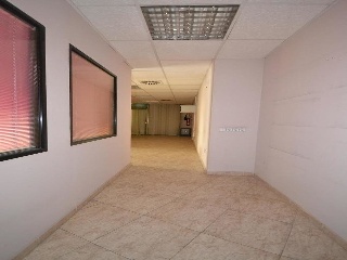 05588-0001 31
