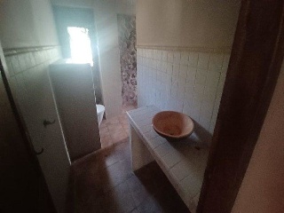 05597-0001 70