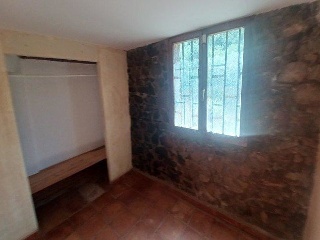 05597-0001 74