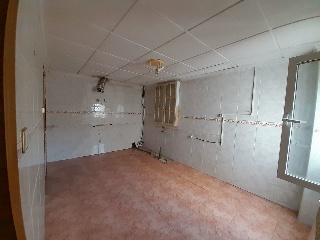 01353-0001 27