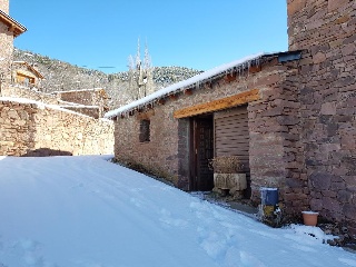 15820-0001 52