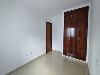13594-0001 19