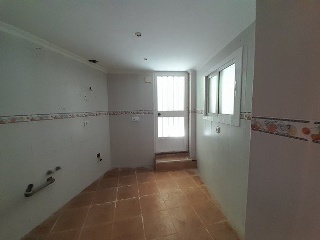 08307-0001 57