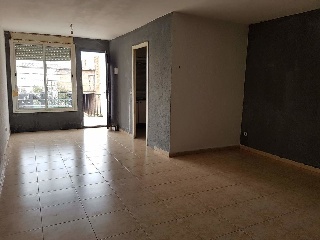 00082-0001 23