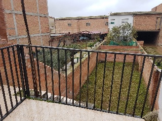 00082-0001 29