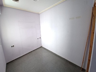 06585-0001 35