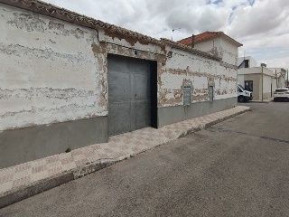 06587-0001 7