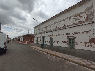 06587-0001 8